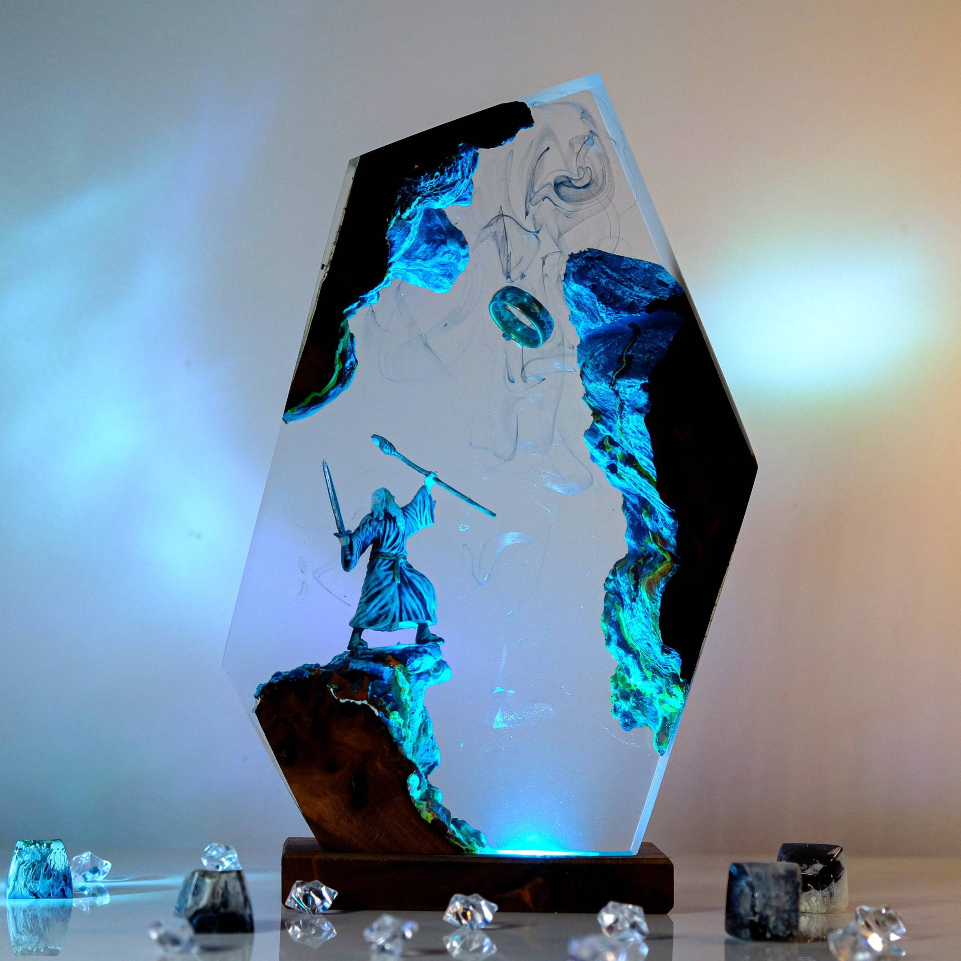 Lighting Decoration Wedding - Figurka z sceny filmowej, stolik, lampa